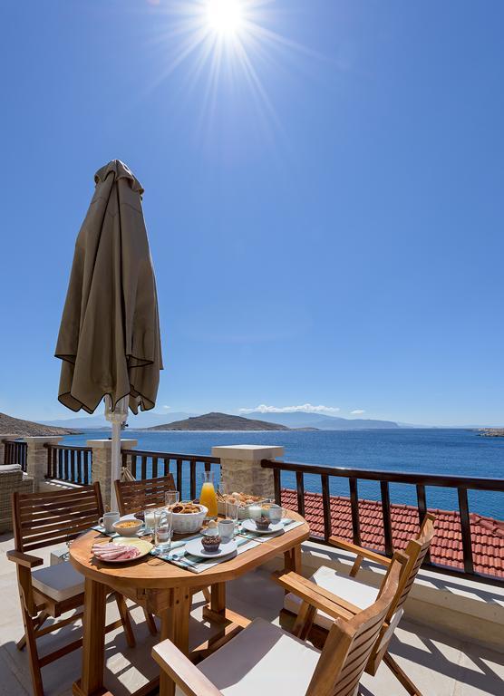 Admiral'S House Villa Chalki Town Buitenkant foto