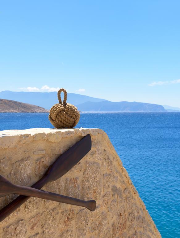 Admiral'S House Villa Chalki Town Buitenkant foto